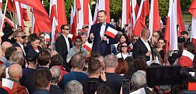 Karol Nawrocki odwiedził Nową Dębę [ZDJĘCIA]
