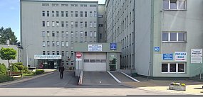 Zarząd powiatu obniżył pensję dyrektora szpitala