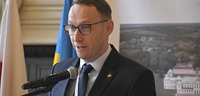 Nasze finanse są jak kula u nogi - rozmowa z...