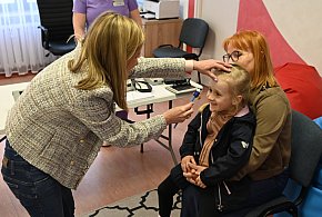 Duże zainteresowanie bezpłatnymi badaniami wzroku w tarnobrzeskim szpitalu [FOTO]-222021