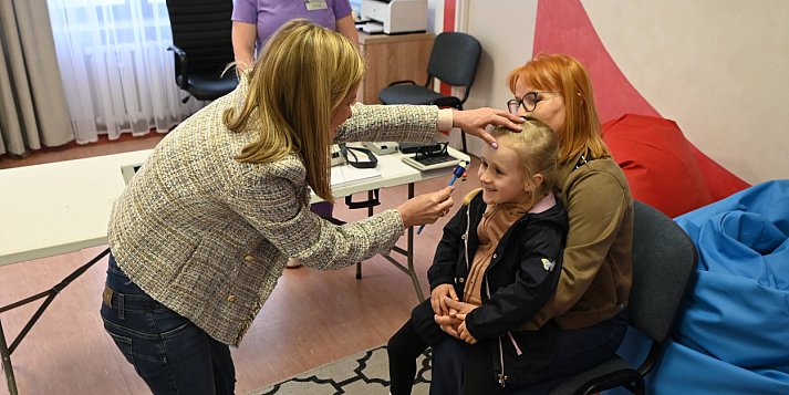 Duże zainteresowanie bezpłatnymi badaniami wzroku w tarnobrzeskim szpitalu [ZDJĘCIA]