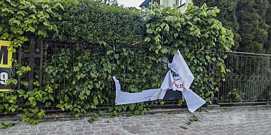 Zniszczył baner wyborczy kandydata na prezydenta. Grozi-222102