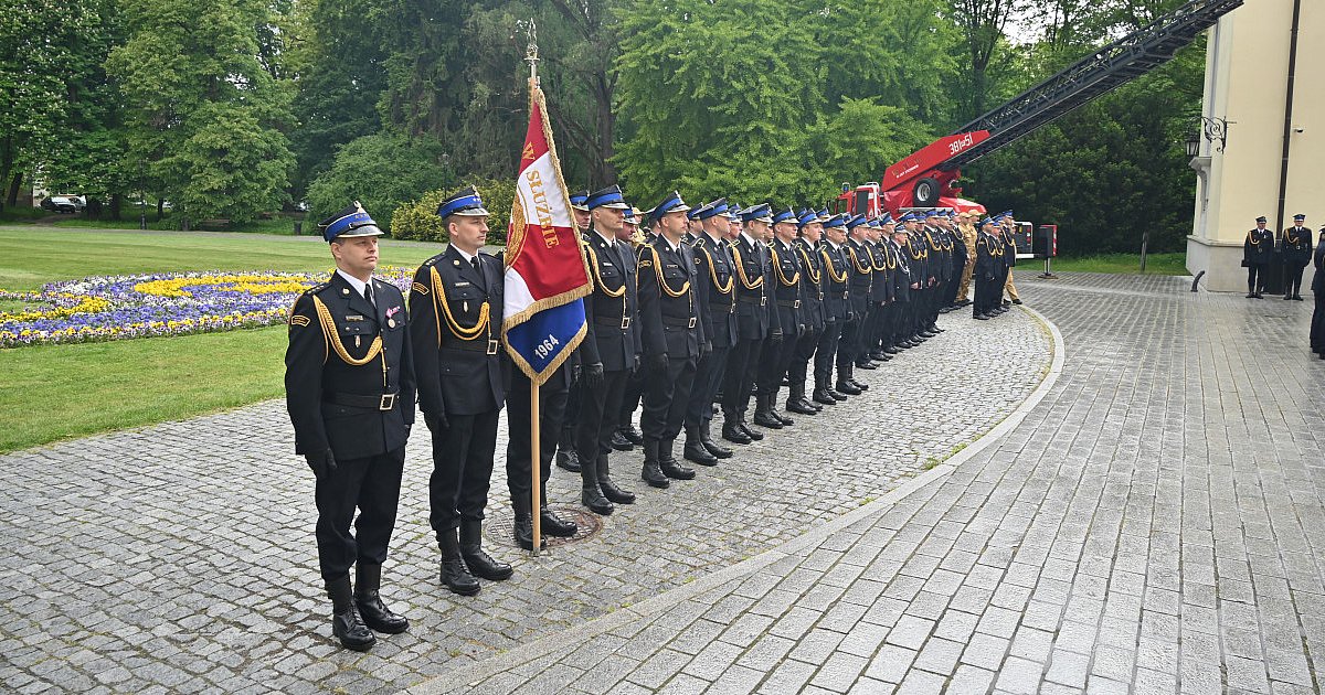 Tarnobrzescy strażacy świętowali [ZDJĘCIA]