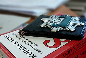 Byli poszukiwani. Sami zgłosili się na policję-222174