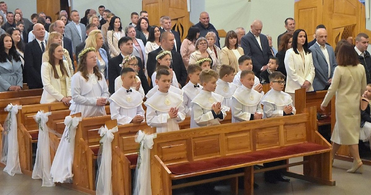 Pierwsza komunia w parafii św. Barbary w Tarnobrzegu [ZDJĘCIA]