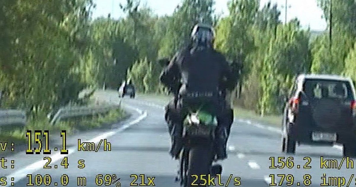 Pędził 151 km/h w kierunku Tarnobrzega. Mieszkaniec powiatu sandomierskiego wykonywał niebezpieczne manewry
