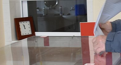W tych gminach Braun i Mentzen wyprzedzili Rafała Trzaskowskiego-222249