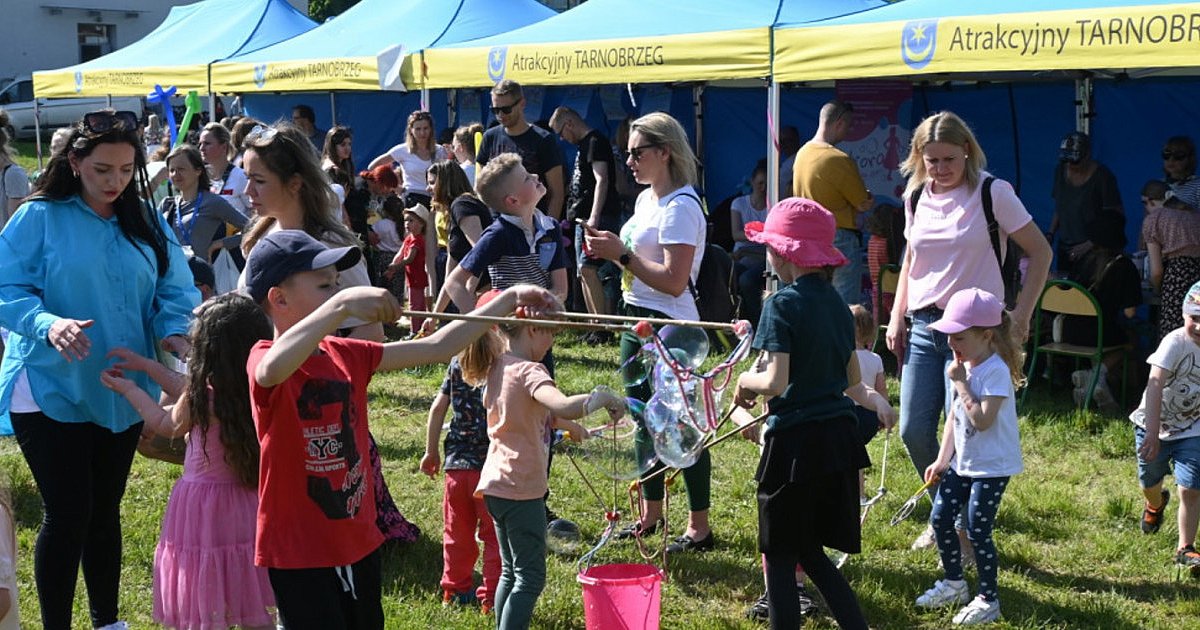 Rodzinny piknik w Tarnobrzegu już w niedzielę. Promocja rodzicielstwa zastępczego i moc atrakcji dla całych rodzin