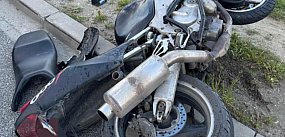 Zderzenie motocykla z osobówką w Sandomierzu