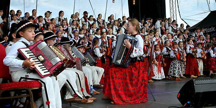 Dni Tarnobrzega 2025 - dziecięcy show i "Miłość" na finał urodzin miasta [ZDJĘCIA]