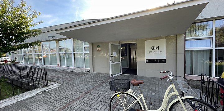 "Mały Teatr Siedmiu Wzgórz” na scenie  -222952