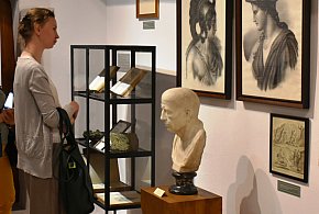 Z Sandomierza do Rzymu. Opowieść o podróży i sztuce w Muzeum Diecezjalnym -223024