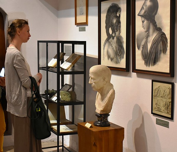 Z Sandomierza do Rzymu. Opowieść o podróży i sztuce w Muzeum Diecezjalnym -223024
