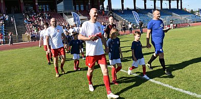 Sandomierz gra dla zwierząt – rewanżowy mecz charytatywny już 14 czerwca!-223029