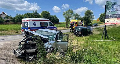 Groźne zderzenie dwóch osobówek pod Bogorią-223058