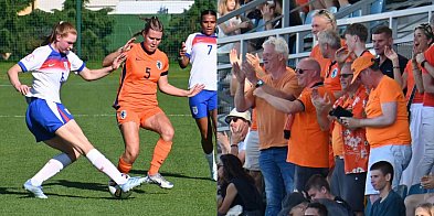 Mistrzostwa Europy U-19 Kobiet: Anglia lepsza od Holandii w Tarnobrzegu [FOTO]-223092
