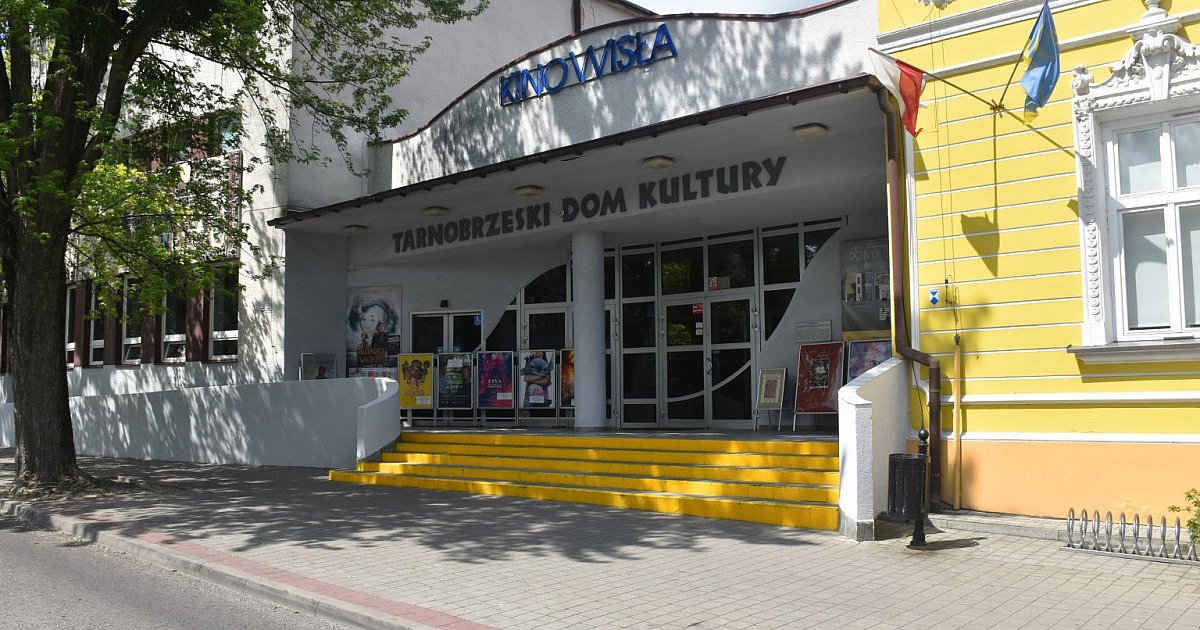 Tarnobrzeski Dom Kultury przejdzie gruntowną modernizację. Częściowo zmieniono źródło finansowania