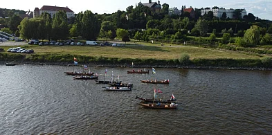 Wiślana parada łodzi w Sandomierzu z lotu ptaka [ZDJĘCIA]-223252