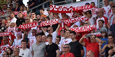 Blisko 3000 kibiców było na meczu Polska – Szwecja w Tarnobrzegu [ZDJĘCIA]-223260
