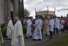 Parafia w Tarnowskiej Woli świętuje 100-lecie [ZDJĘCIA]-223407