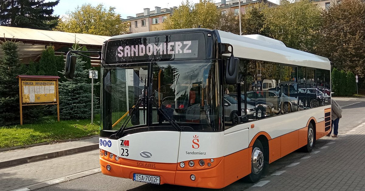 Na dworzec kolejowy, do ogródków działkowych. Komunikacja miejska w Sandomierzu bliżej mieszkańców - zmiany już od 1 lipca