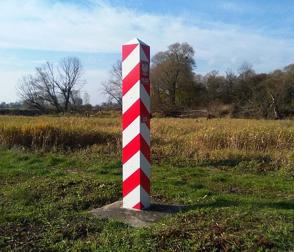 Nie każdy przejedzie bez zatrzymania. Wracają kontrole na granicach Polski-223508
