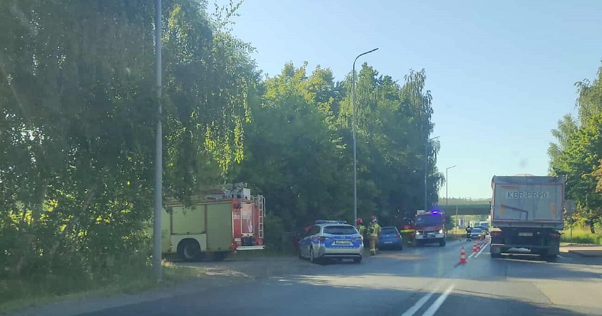 Wypadek na "ślimaku" w Tarnobrzegu
