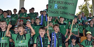 Kibice na meczu przyjaźni Pogoni Staszów z Ruchem Chorzów [ZDJĘCIA]-223652