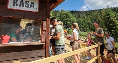 Na wakacje Polacy wydadzą średnio po około 4,1 tys. zł na osobę-223642