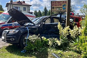 Groźny wypadek pod Staszowem. Na miejscu lądował śmigłowiec LPR -223808