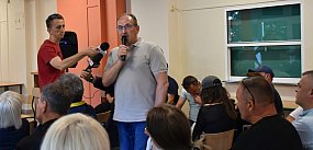 Maszt pod domami? Sandomierzanie mówią „nie”