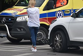 Potrącenie rowerzysty w Tarnobrzegu. Kierująca autem pomyliła gaz z hamulcem?-224044