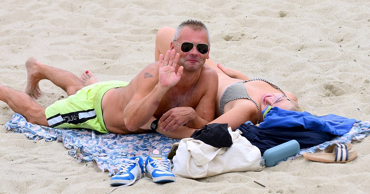 Sobota nad Jeziorem Tarnobrzeskim. Deszcz znów wypłoszył plażowiczów... [ZDJĘCIA]
