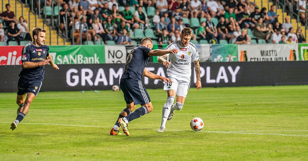 Stal Stalowa Wola lepsza od KKS Kalisz. Kendzia bohaterem meczu [ZDJĘCIA]