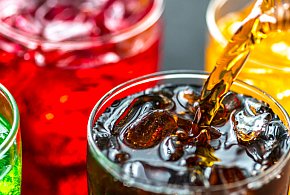 Polacy mocno dostaną po kieszeni. Alkohol i słodkie napoje zdrożeją-224932