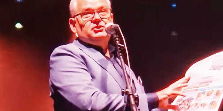 Artur Andrus zrobił show z „Tygodnikiem Nadwiślańskim” -225077