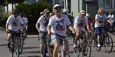 Ponad 150 osób na trasie Rajdu Solidarności i Wolności w Tarnobrzegu[ZDJĘCIA]-225153