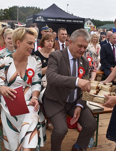 Rolnicy z powiatu staszowskiego dziękują za plony [ZDJĘCIA]-225191