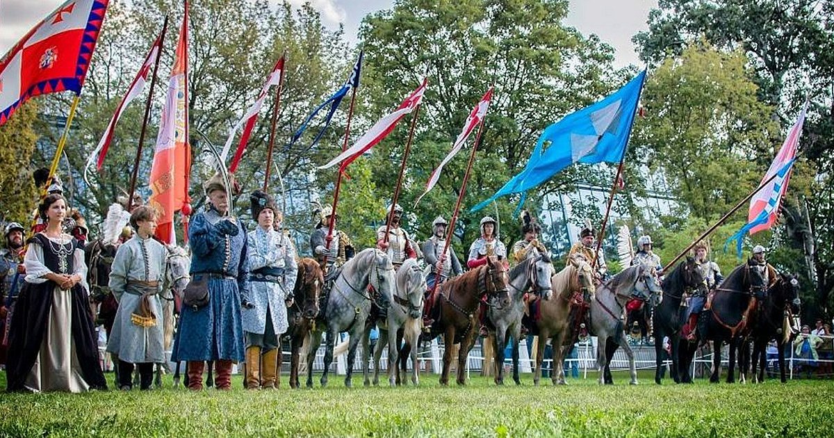 Spotkanie z husarią i Szwedami przy Zamku Tarnowskich w Tarnobrzegu