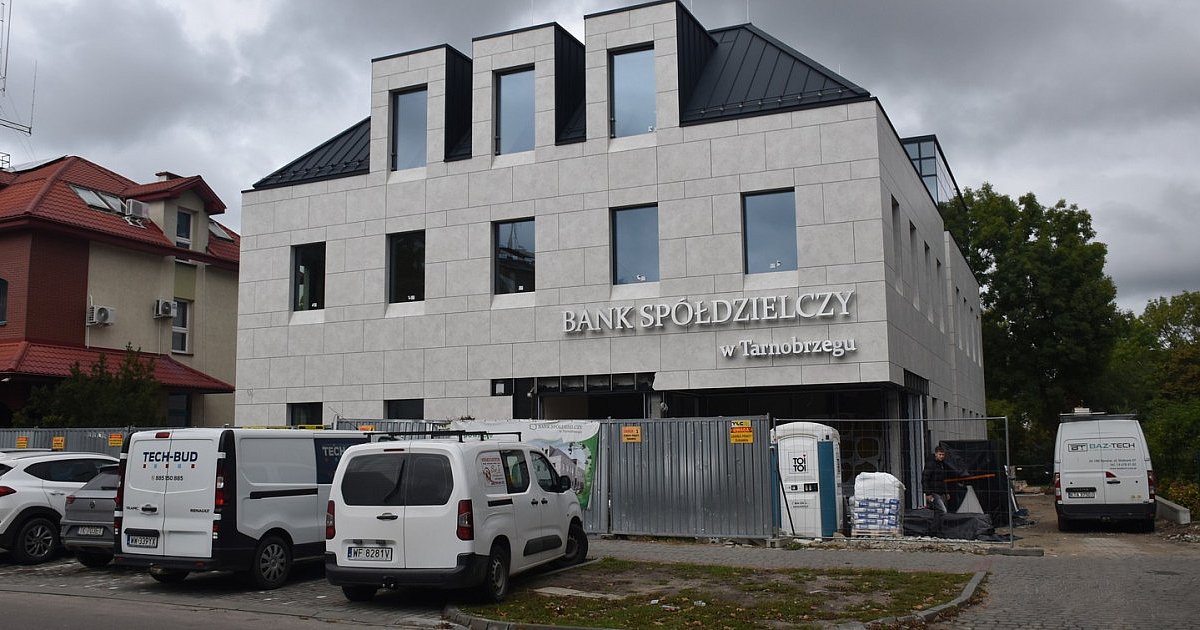 Nowa siedziba Banku Spółdzielczego w Tarnobrzegu coraz bliżej [ZDJĘCIA]
