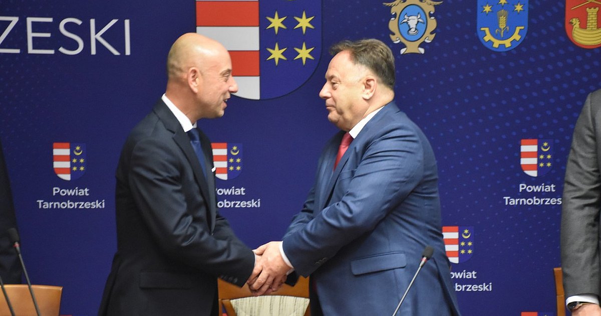 Powiaty tarnobrzeski i lipnowski połączyła współpraca. Podpisano porozumienie [ZDJĘCIA]
