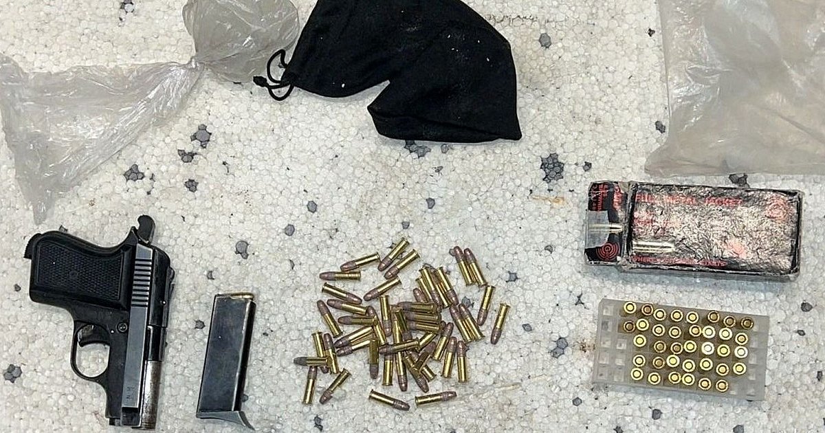 W domu 33-latka sandomierscy policjanci znaleźli cały arsenał [ZDJĘCIA]