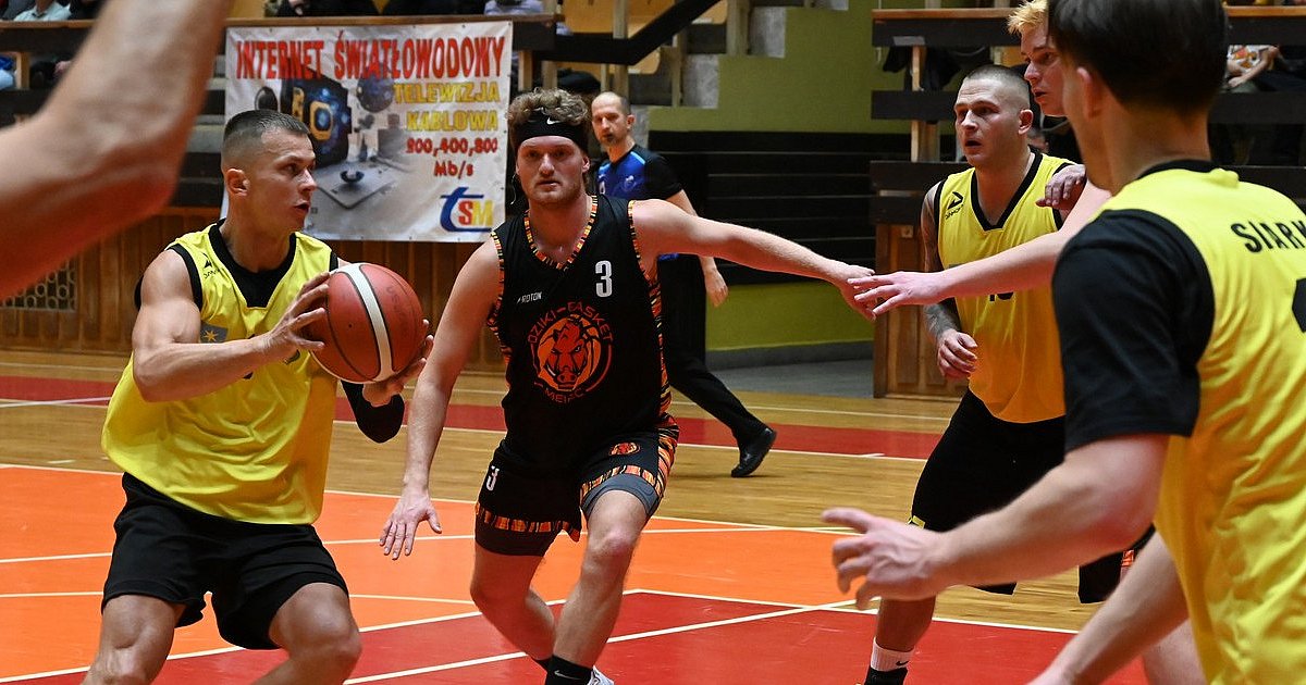 Udany start sezonu! Siarka Tarnobrzeg zdecydowanie pokonała Dziki Basket Mielec [ZDJĘCIA]