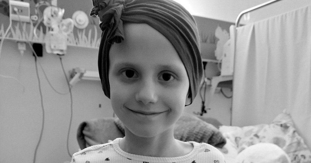 Odeszła Julka Ciździel z Wydrzy. 8-latka walczyła ze złośliwym nowotworem