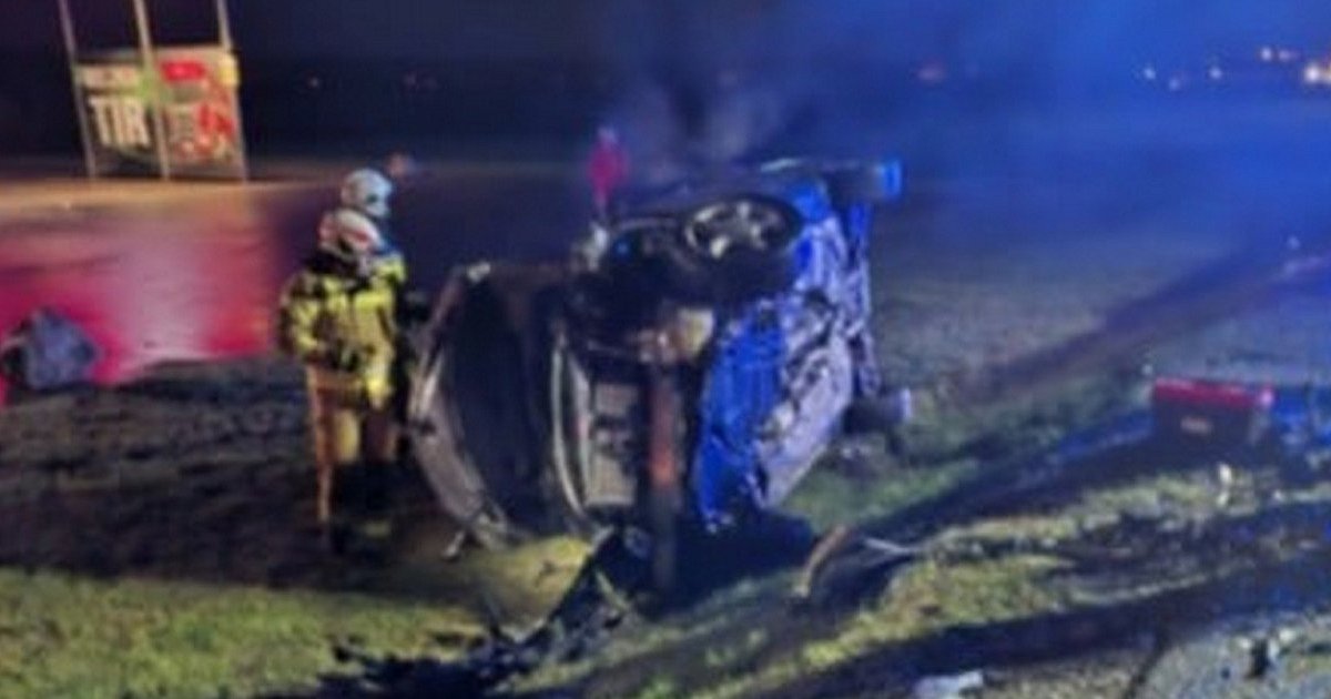 Całkowicie zablokowana DK nr 9. Groźny wypadek w Łoniowie