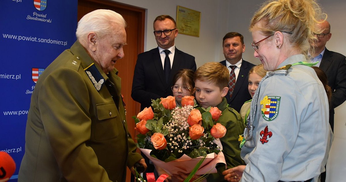 "Tego nie da się zapomnieć" - uczestnik powstania warszawskiego, mieszkający od lat w Sandomierzu, uhonorowany
