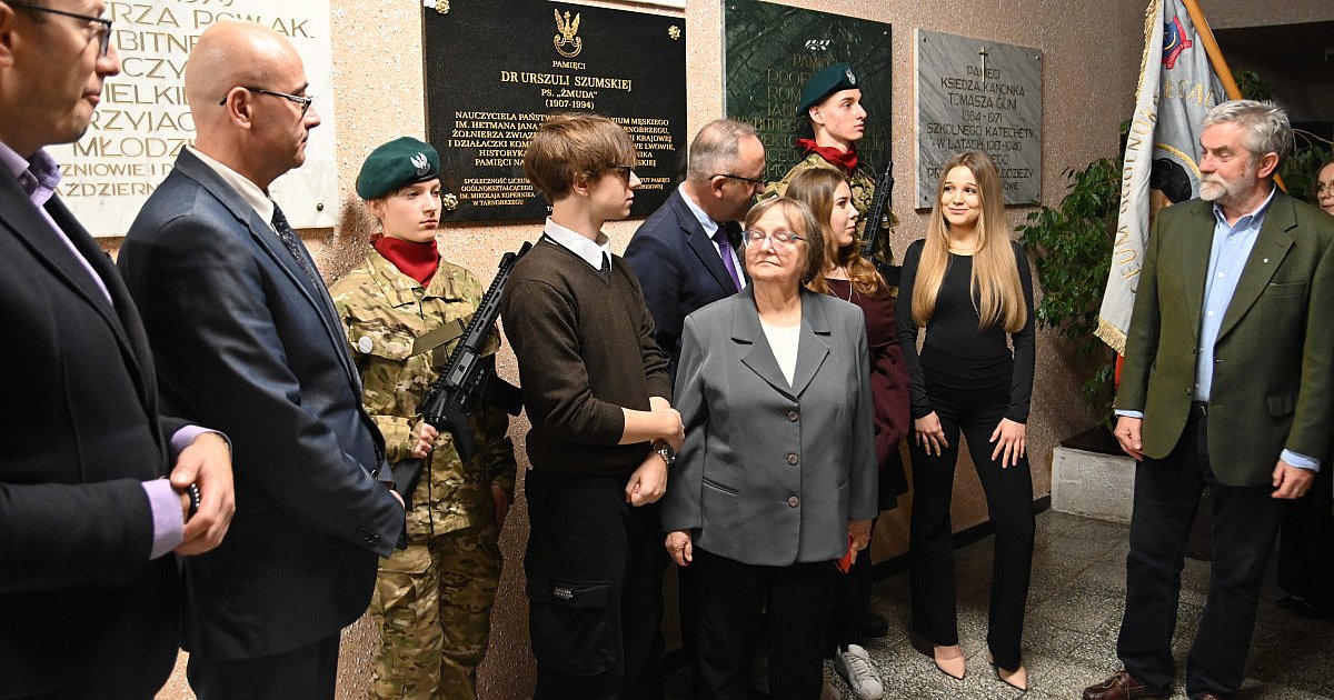 W Tarnobrzegu upamiętniono Urszulę Szumską, badaczkę zbrodni wołyńskiej, której archiwum odnaleziono 4 lata temu [ZDJĘCIA]