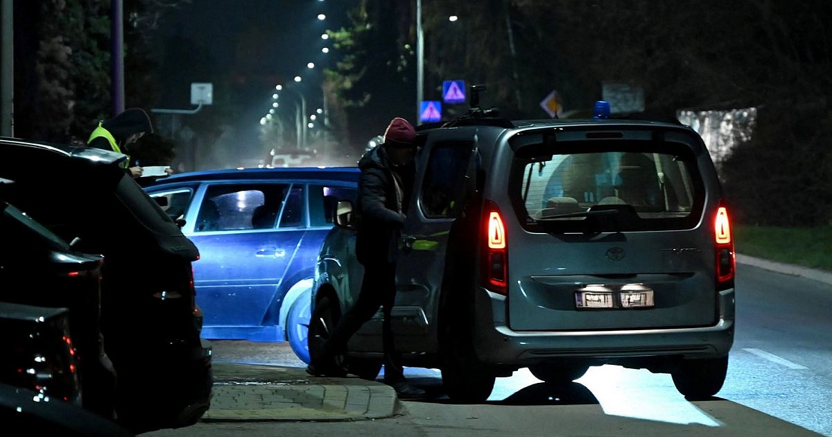 Tarnobrzeg. Pijana 27-latka  uderzyła Oplem w Mercedesa i odjechała - AKTUALIZACJA [ZDJĘCIA]