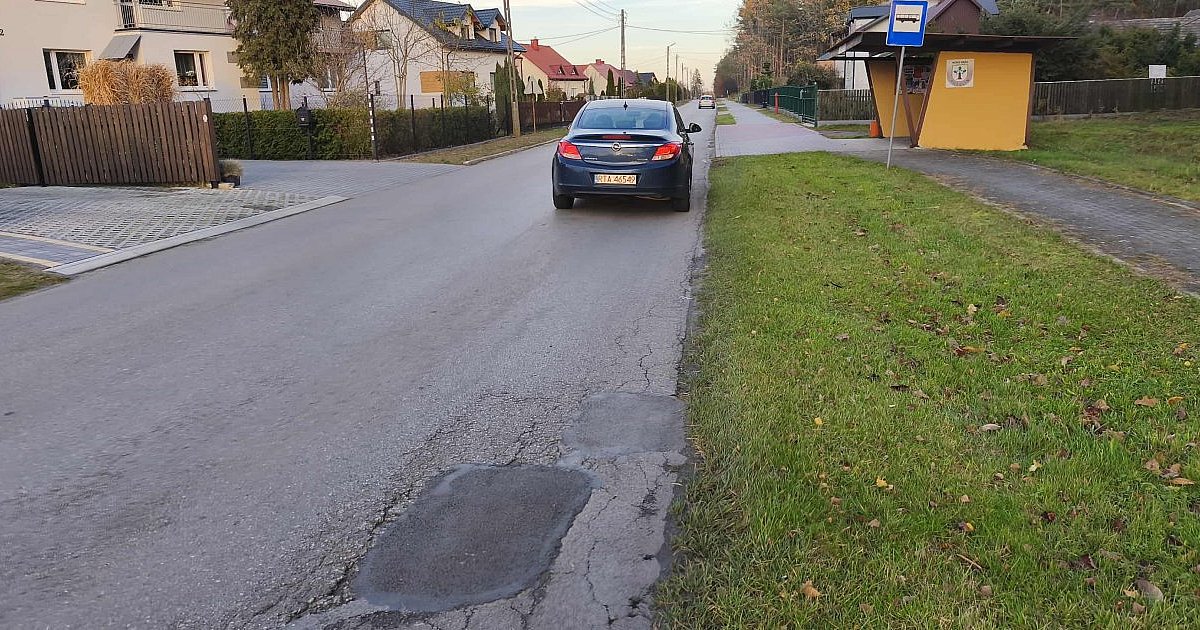 Wyczekiwany remont. Władze powiatu planują przebudowę drogi w Rozalinie