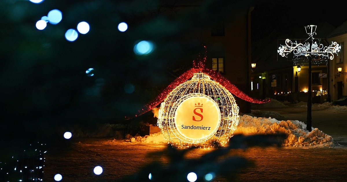Jak Sandomierz wystroi się na święta? Miasto kupiło nowe dekoracje